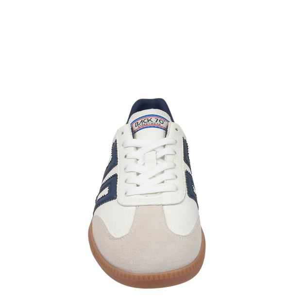 CLOUD 600 in WHITE NAVY, front view