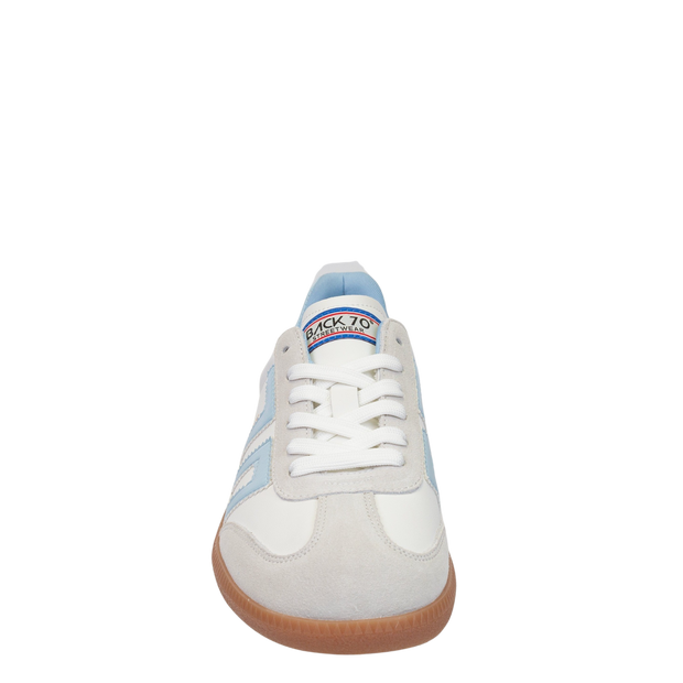 BACK 70 - CLOUD in LIGHT BLUE Sneakers